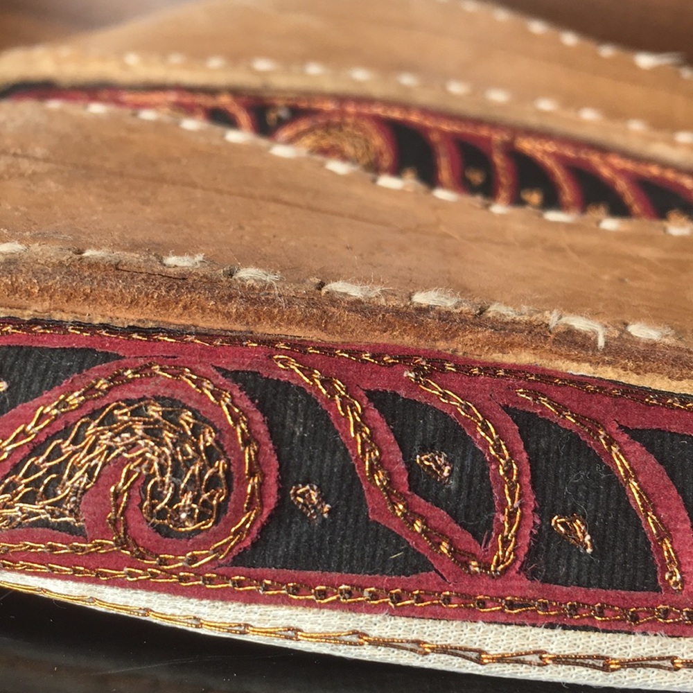 Vintage Handmade Arabian slippers - Picture 7 of 8
